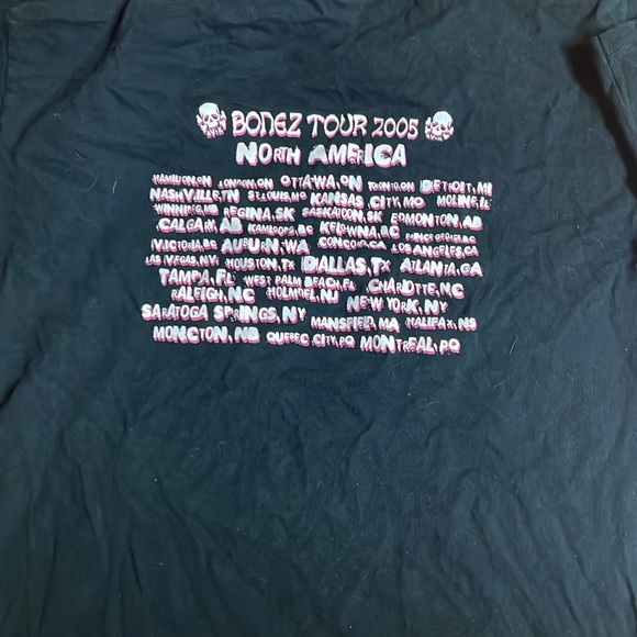 Kids graphic t-shirt. Size large - Picture 2 of 2